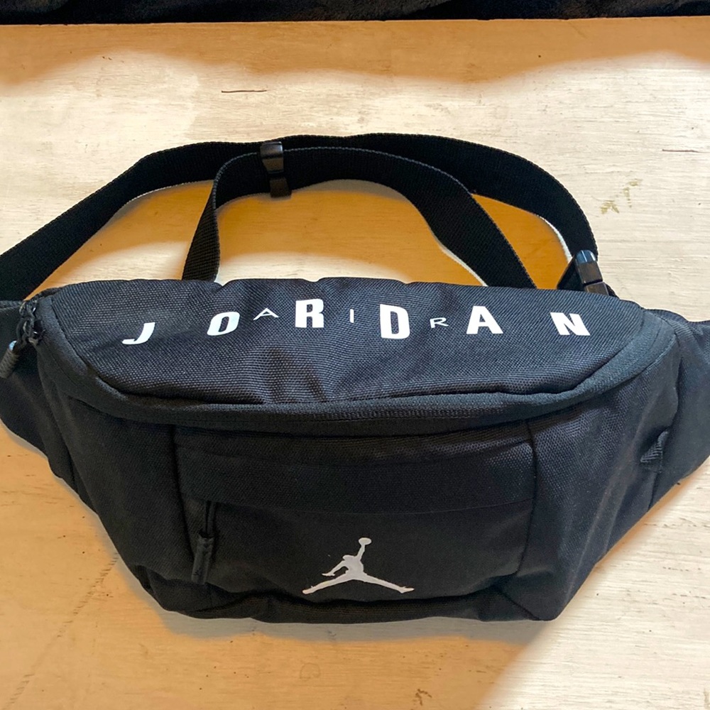 Air Jordan black waist Fanny cross body pack